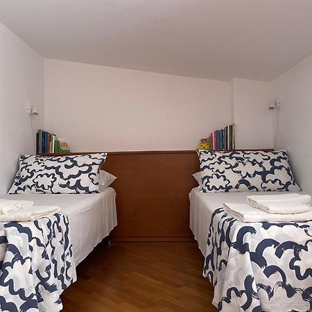 Appartamento La Casa Nel Cortile Castelbuono  Esterno foto