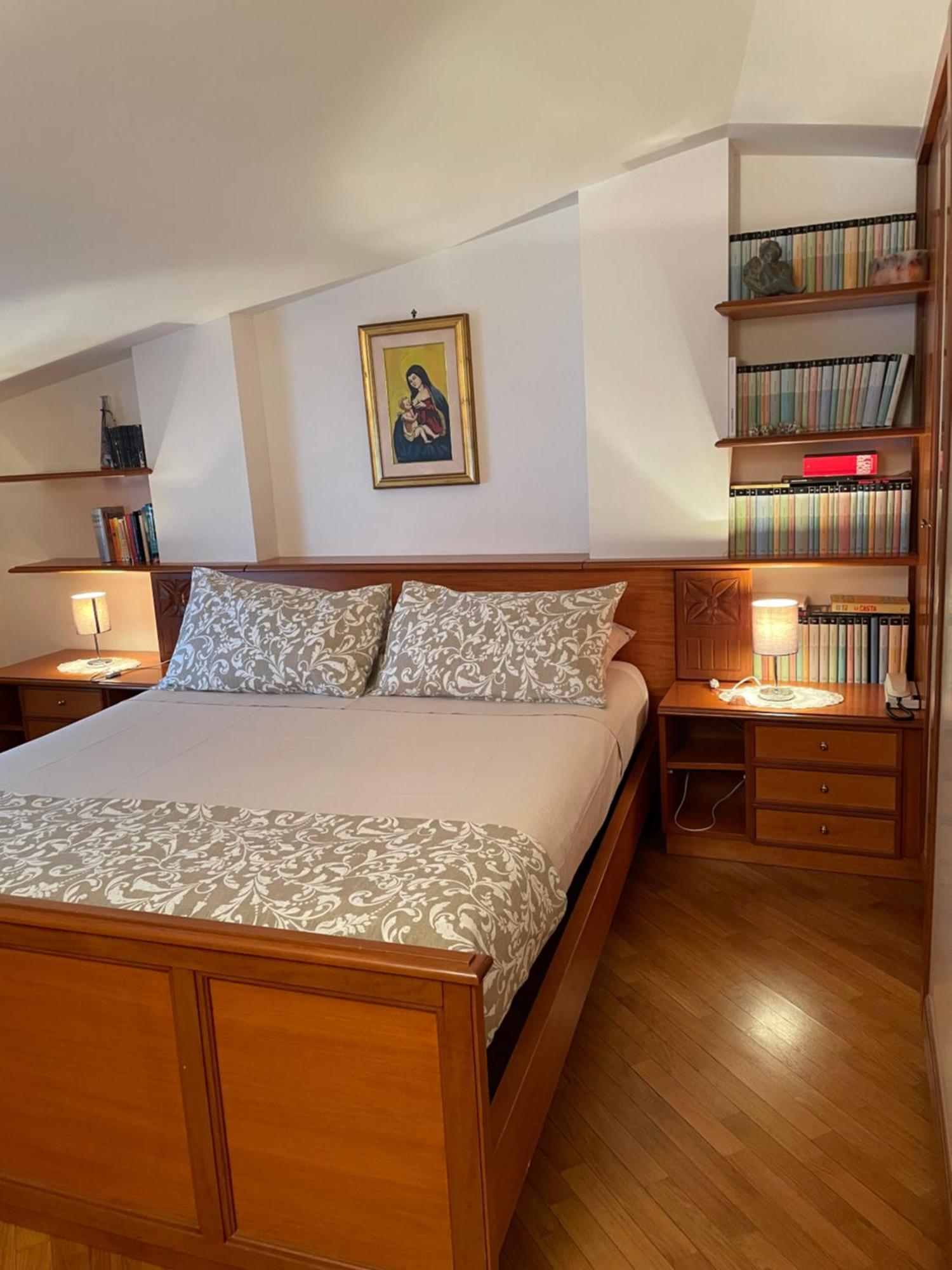Appartamento La Casa Nel Cortile Castelbuono  Esterno foto