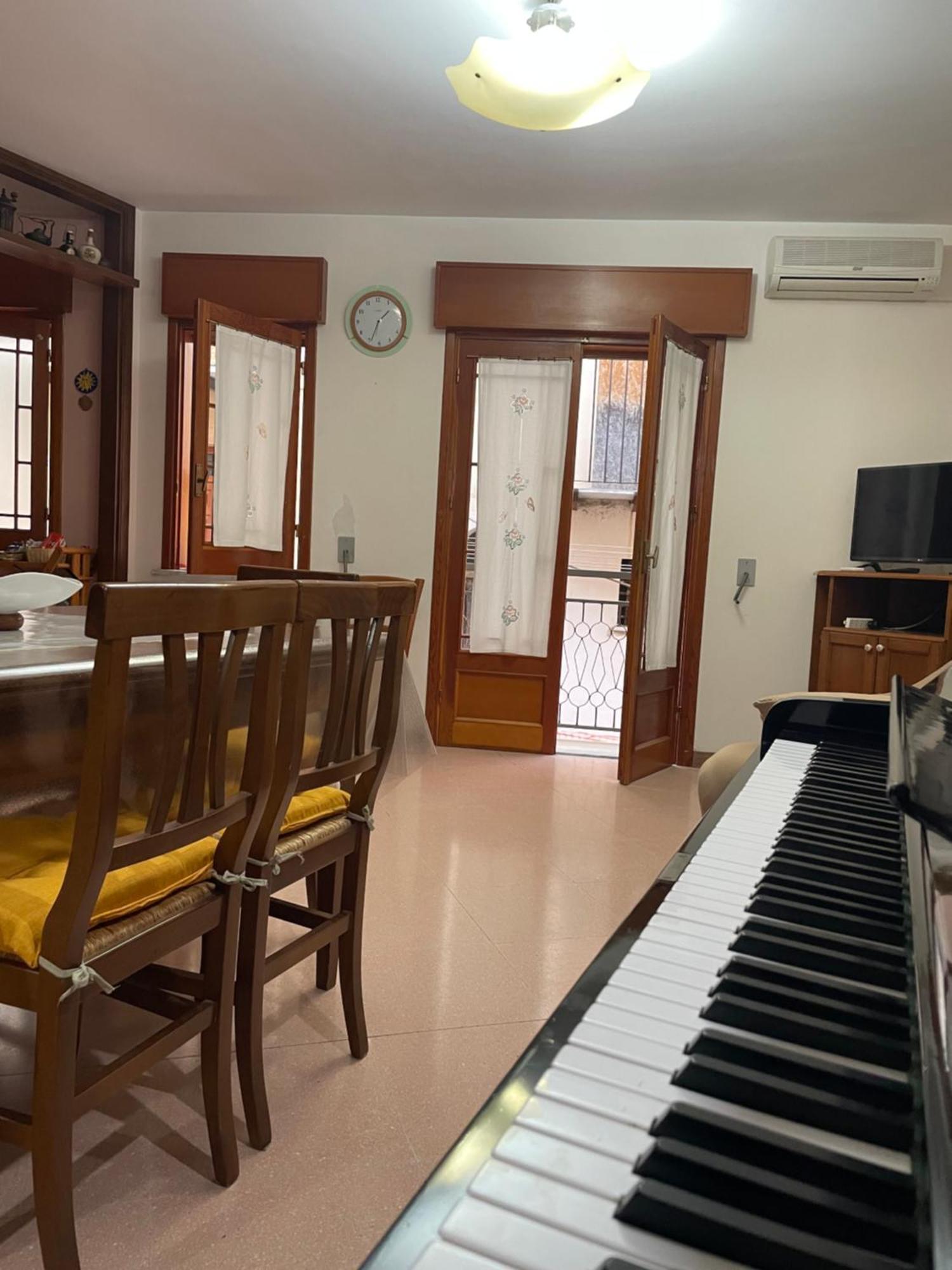 Appartamento La Casa Nel Cortile Castelbuono  Esterno foto